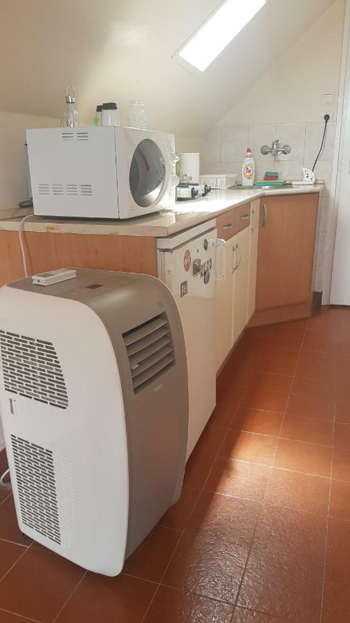 Csalad-Barat Apartman Балатонлеле Екстериор снимка